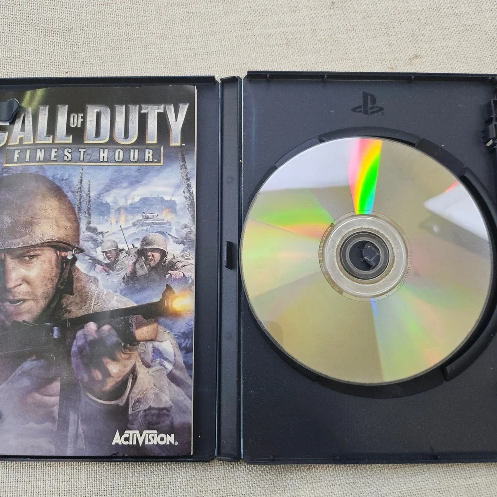 Activision Call of Duty PS2 Bundle Finest Hour & Big Red One 2 Game Lot Shooter